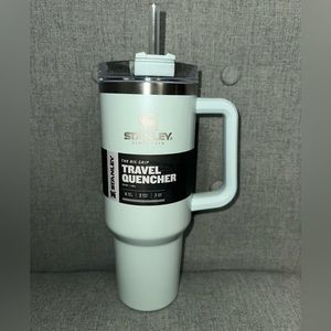 Stanley 40oz Quencher Spearmint Pearlescent